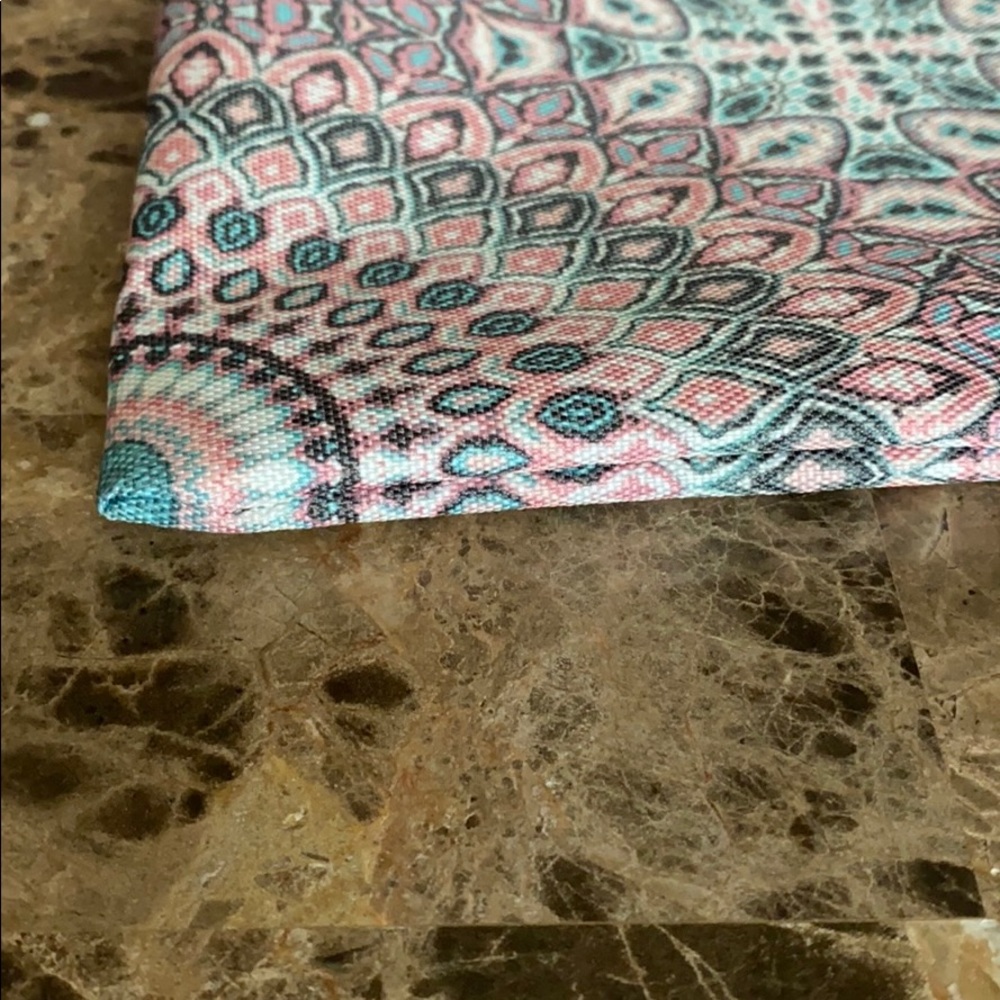 Makeup Pouch - Picture 6 of 6